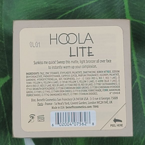 Benefit Hoola Lite Matte Bronzer - Full Size - Picture 3 of 6
